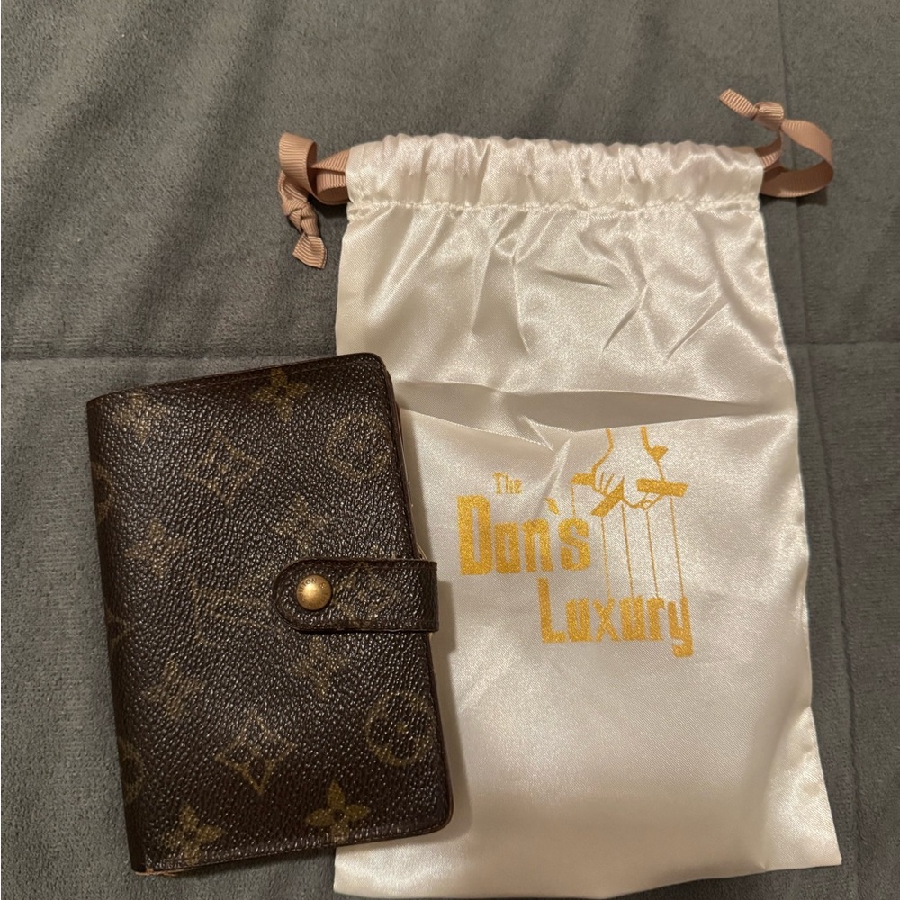 Louis Vuitton Vintage Monogram Kiss Lock Portefeuille Viennois